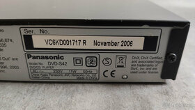DVD přehrávač Panasonic DVD-S42 + osobní sbírka 32 DVD - 7