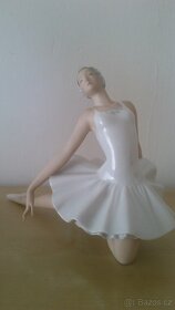 soška Marilyn Monroe , Baletka DUX - 7