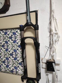 Vzduchové vidlice pro kola 27.5"-29" pevná osoba 15. - 7