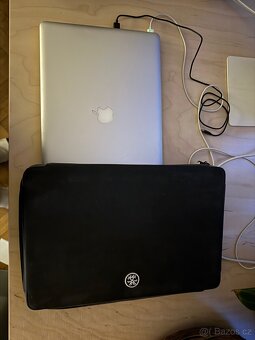 Apple MacBook Pro 17 2009 - 7