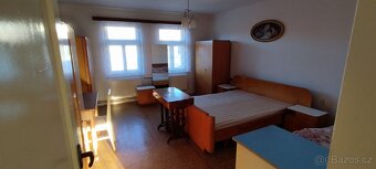Prodej rodinného domu v Dobrušce - 7