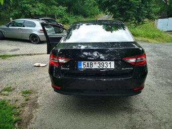 Škoda superb 3 1.6tdi manuál - 7
