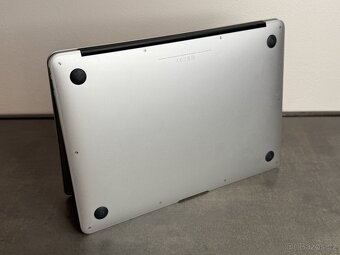 Macbook Air 13'' 2015 / i5 / 8GB / 128GB SSD / DPH - 7