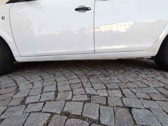 Prodám Škoda Roomster 1.2 benzin - 7