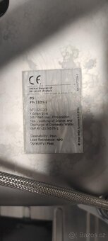 Kuchyňský dřez nerezovy s baterii - 7