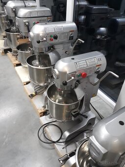 Kuchyňský robot 10 L  šlehač hnětač profi - 7