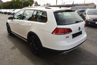 PRODÁM Volkswagen Golf 2.0TDi 135 KW Alltrack DSG 4x4 DPH - 7