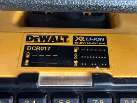 Rádio DeWALT - 7