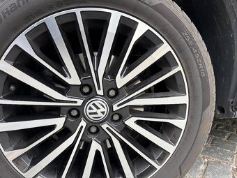 Volkswagen Multivan t6 2.0 tdi 110kw - 7