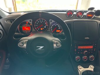 Nissan 370z - 7