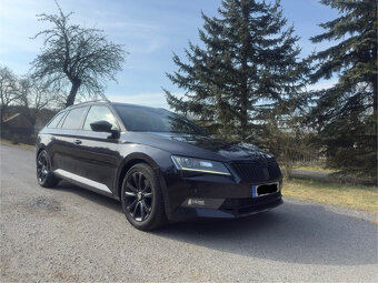 Škoda Superb 2.0 110kw SportLine/ Webasto/Pano - 7