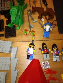 Dračí pevnost, Lego, 6082, Fire Breathing Fortress - 7