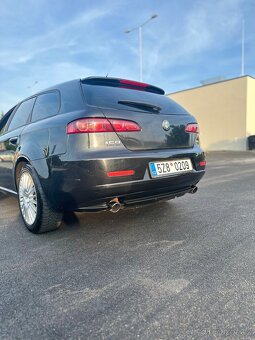ALFA ROMEO 159 2,4jtdm 147kw 2007rv - 7