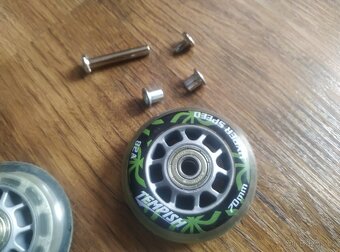 Kolečka na inline brusle 70mm 8 ks - 7