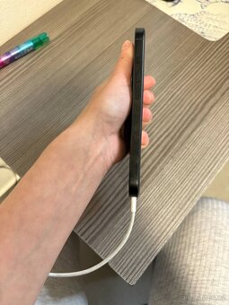 Iphone 16 pro 128 gb NOVÝ - 7