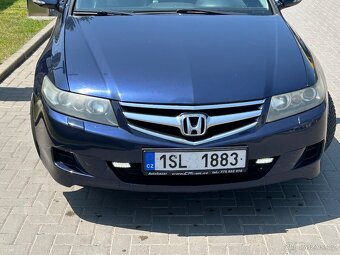 Honda Accord kombi - 7