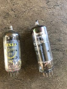 Prodám cca 46 ks elektronek z pozůstalosti - 7