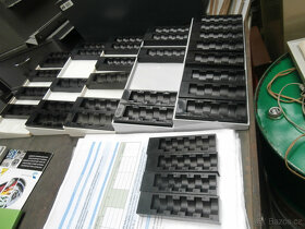 Mincovníky pokladní plastové použité za 300 kč - 7