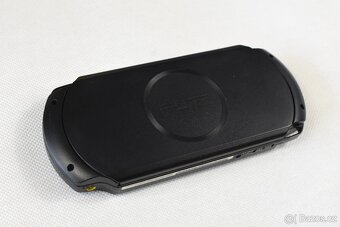 Sony Playstation Portable Street 1004 (Zánovní) Kompletní - 7
