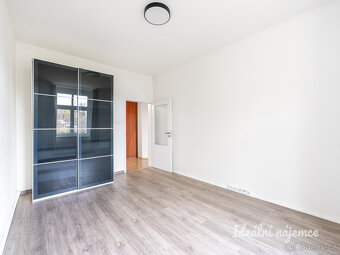 Pronájem bytu 2+kk, Čestmírova, Nusle, 19900 Kč/měs, 43 m2 - 7