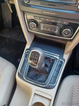 Rozpredam škoda Superb II 1.8Tsi 118kw BZB - 7
