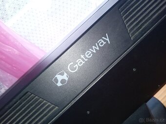 LCD monitor Gateway MW19V – 19", 1440x900, repro, DVI+VGA - 7