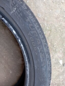 Bridgestone 215/45r18 89W - 7