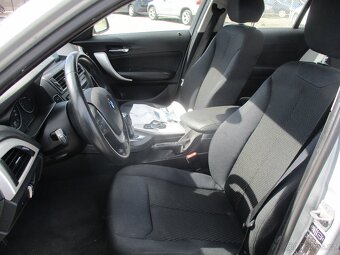 BMW 116d JOY 85kw Automat GPS 04/2014 - 7