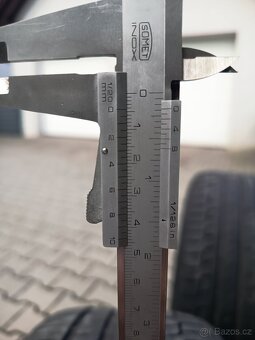 Letní pneu 235/50r18 - 7