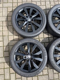 ORIGINÁL Alu Škoda CRYSTAL R17, 5x112 - TOP STAV, LETNÍ - 7