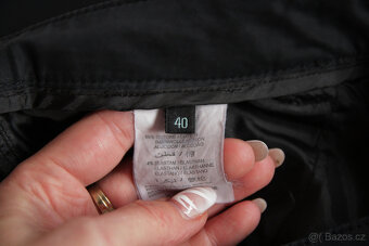 Plátěné černé kalhoty zn.Guess vel.38/40 NOVÉ - 7