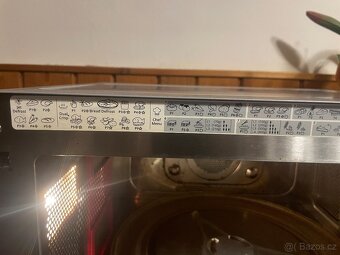 Mikrovlnná trouba Whirlpool Supreme Chef MWSC 9133 SX nerez - 7