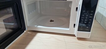 Mikrovlnná trouba SHARP R270W - 7