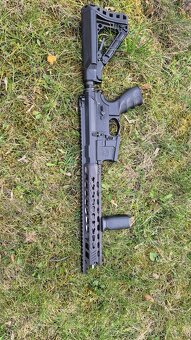 CM16 Predator G&G - 7
