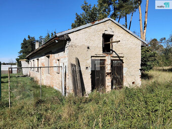 Prodej rodinného domu 3+1 před kompletní rekonstrukcí, Labsk - 7