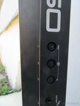 Nabízím staré klávesy Yamaha. Nefunkční. Displej svítí. Jen - 7