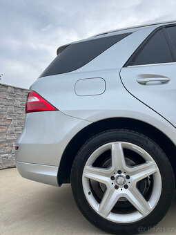 Mercedes-Benz ML 350 Bluetec 4Matic - 7