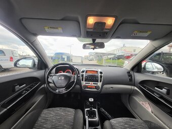 Kia Ceed, 1.6i,92,7kw,najeto 190tis km - 7