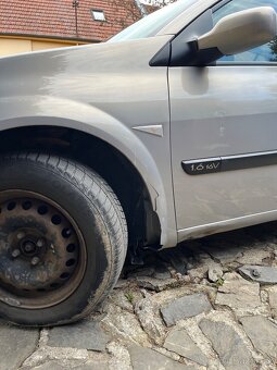 Renault Megane 2 - 7