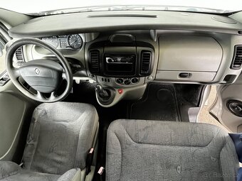 Renault Trafic 1.9Di , 60 kW nafta, 2003 - 7