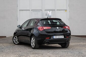 Alfa Romeo Giulietta 2.0 JTD 170k Distinctive - 7