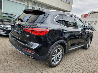 MG EHS PHEV Luxury 1.5 190kW AUT. 88tkm kamera 360° Virtual - 7