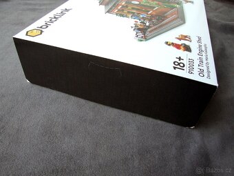 910033 LEGO Bricklink - Staré železniční depo - 7