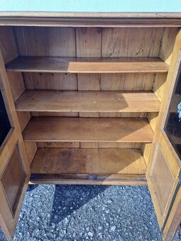 starožitná komoda - vertiko - 7