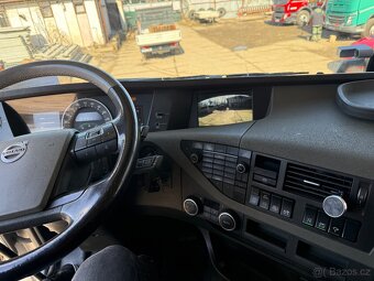 Volvo FH 500 6x4 tristrany sklápěč - 7