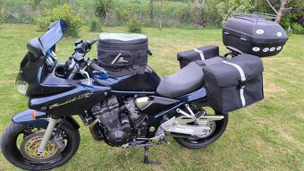 Suzuki GSR 1200 S Bandit - 7