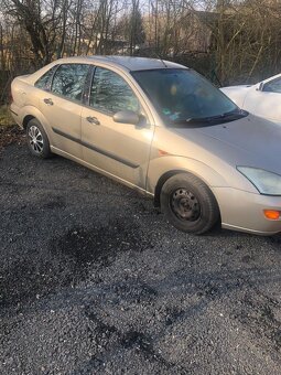 Ford Focus - 7