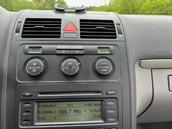 Prodám TOURAN 2.0 TDI - 7