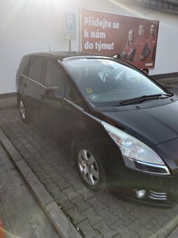 Peugeot 5008 - 7