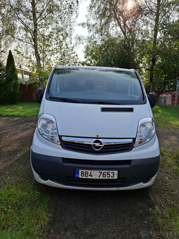 Opel Vivaro 2.0 CDti - 7